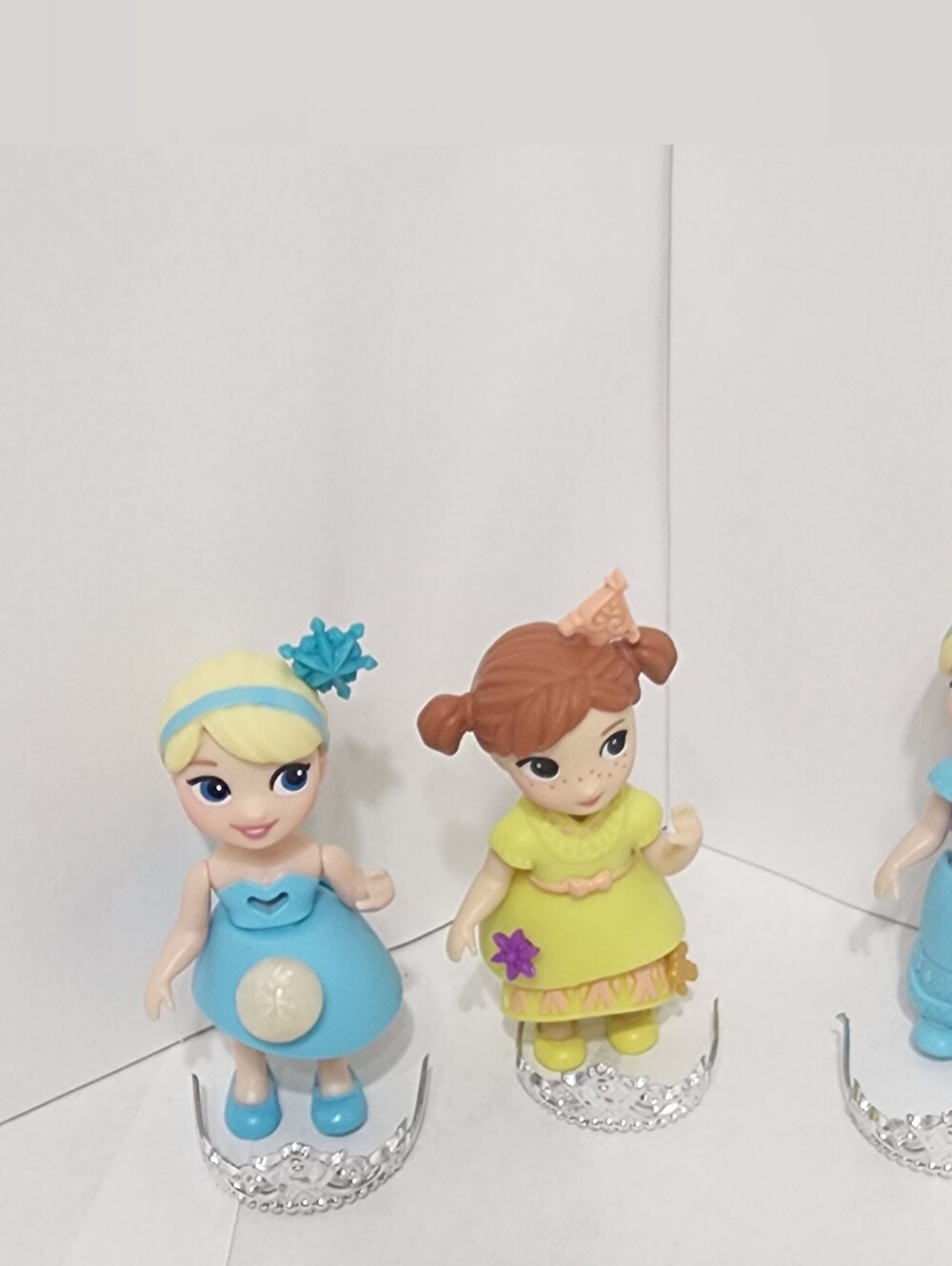 Disney Princess Bundle - Picture 2 of 3